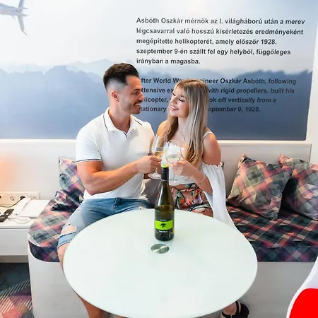 Science Premium Hotel 4*